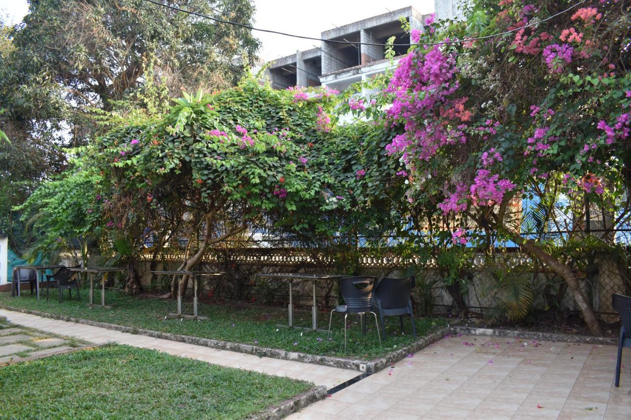 Athi Resorts GOA Buitenkant foto
